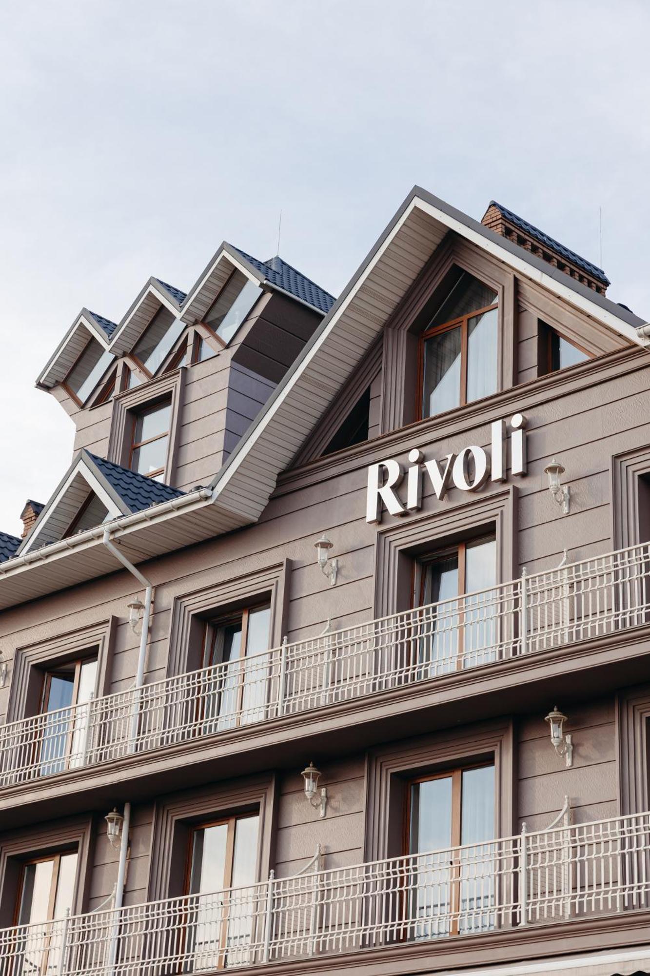 Rivoli Hotel Cernăuți Exterior foto